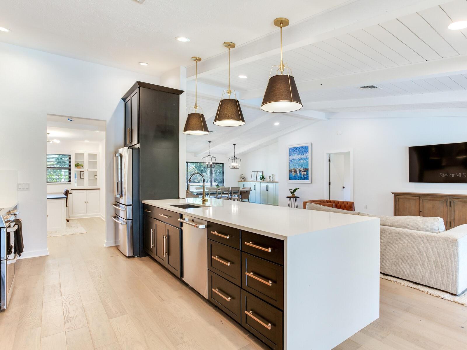 Image 18 of 51 For 6310 95th Street E