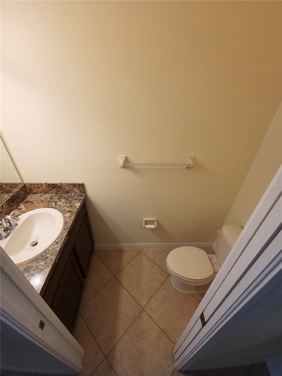 Image 16 of 61 For 31251 Claridge Place