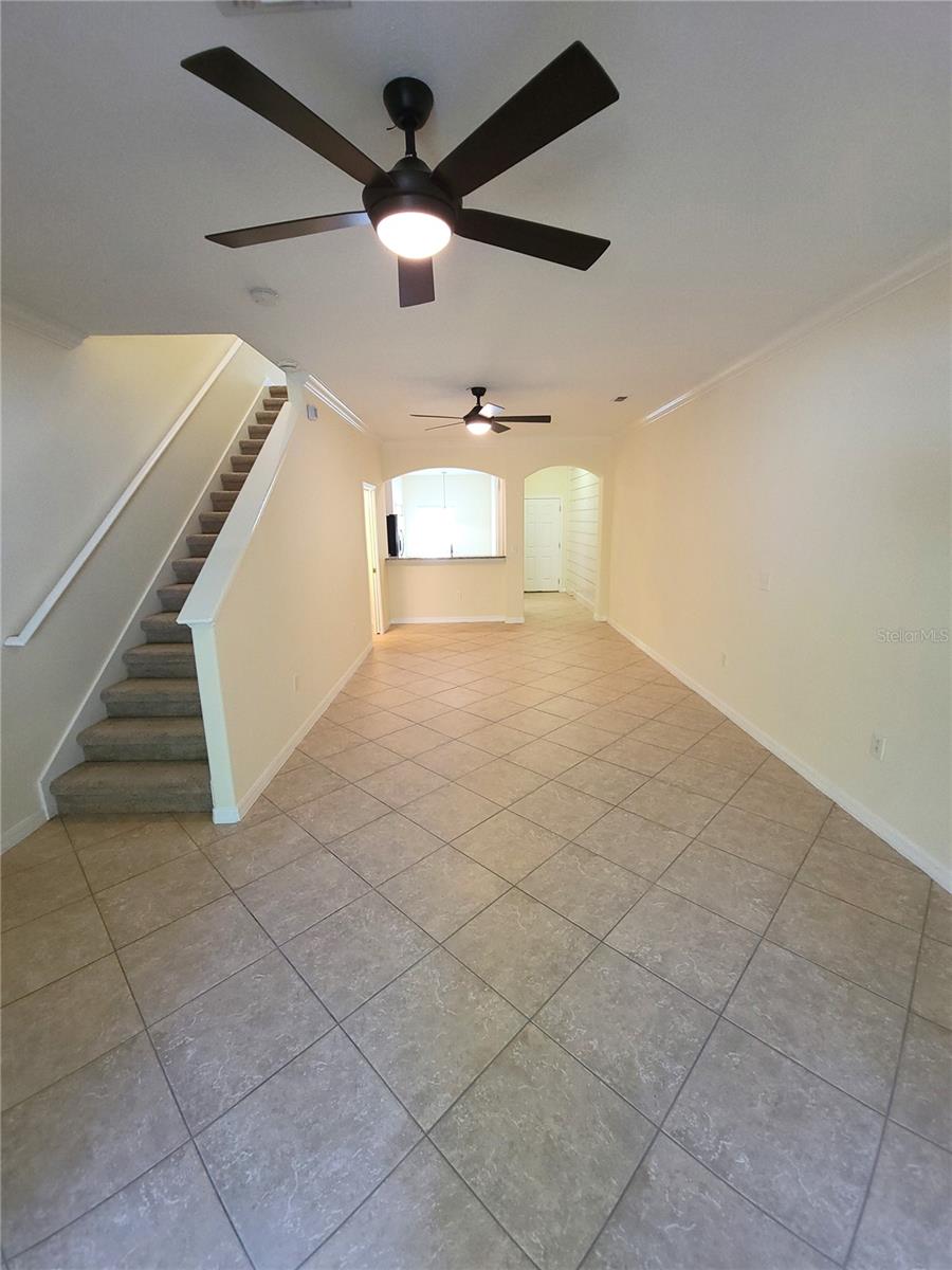 Image 20 of 61 For 31251 Claridge Place