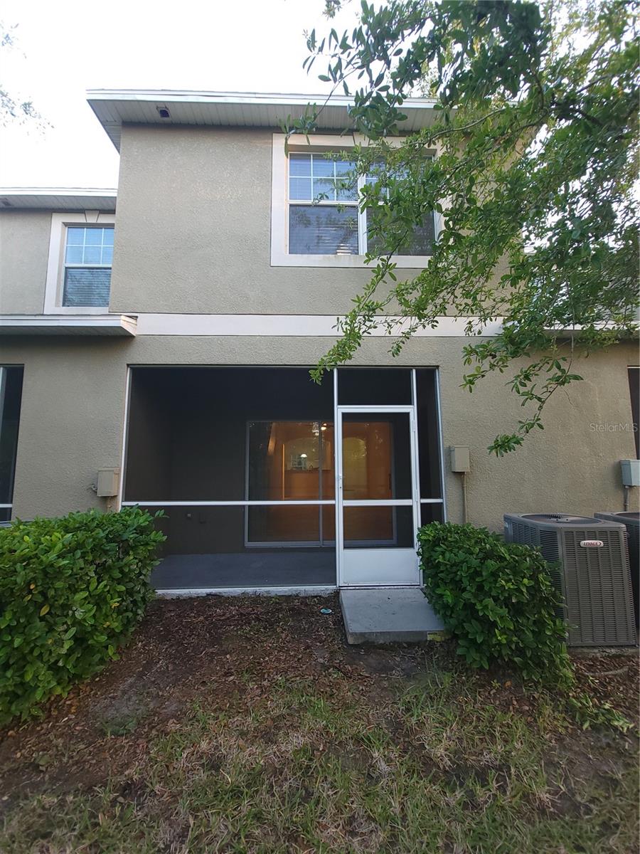 Image 40 of 61 For 31251 Claridge Place