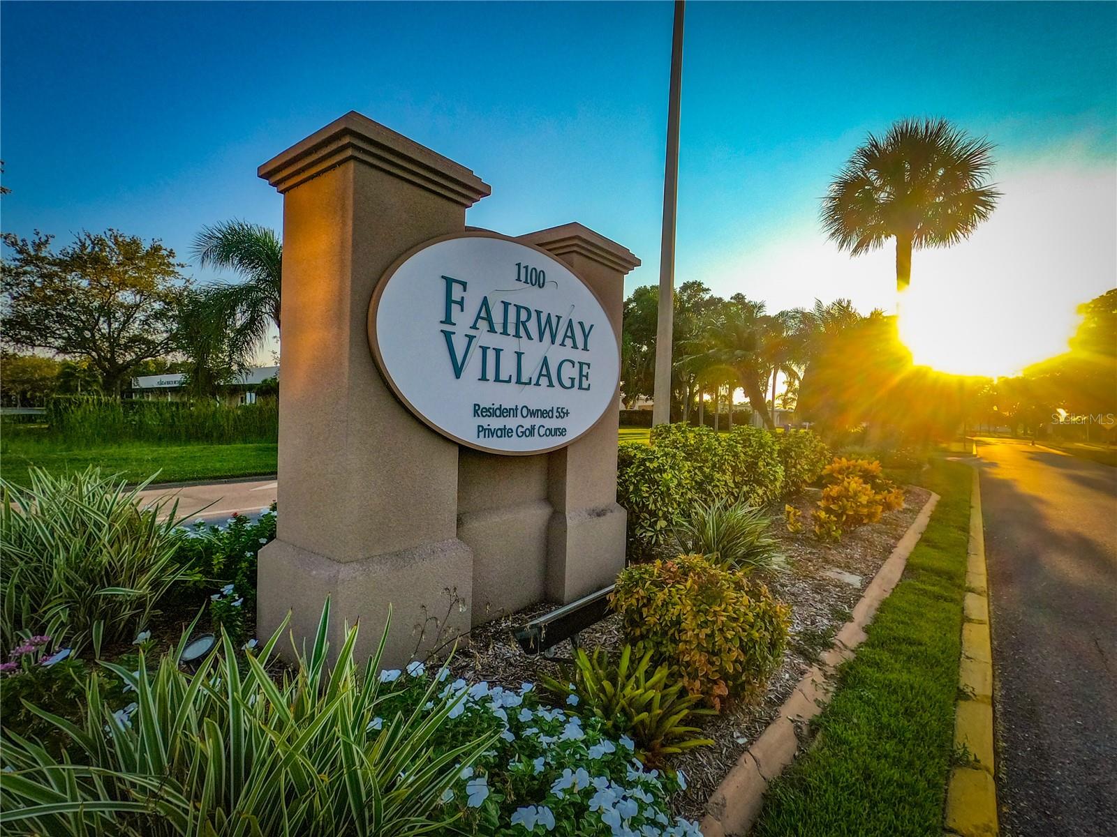 Listing photo id 17 for 1100 Belcher Road S 202