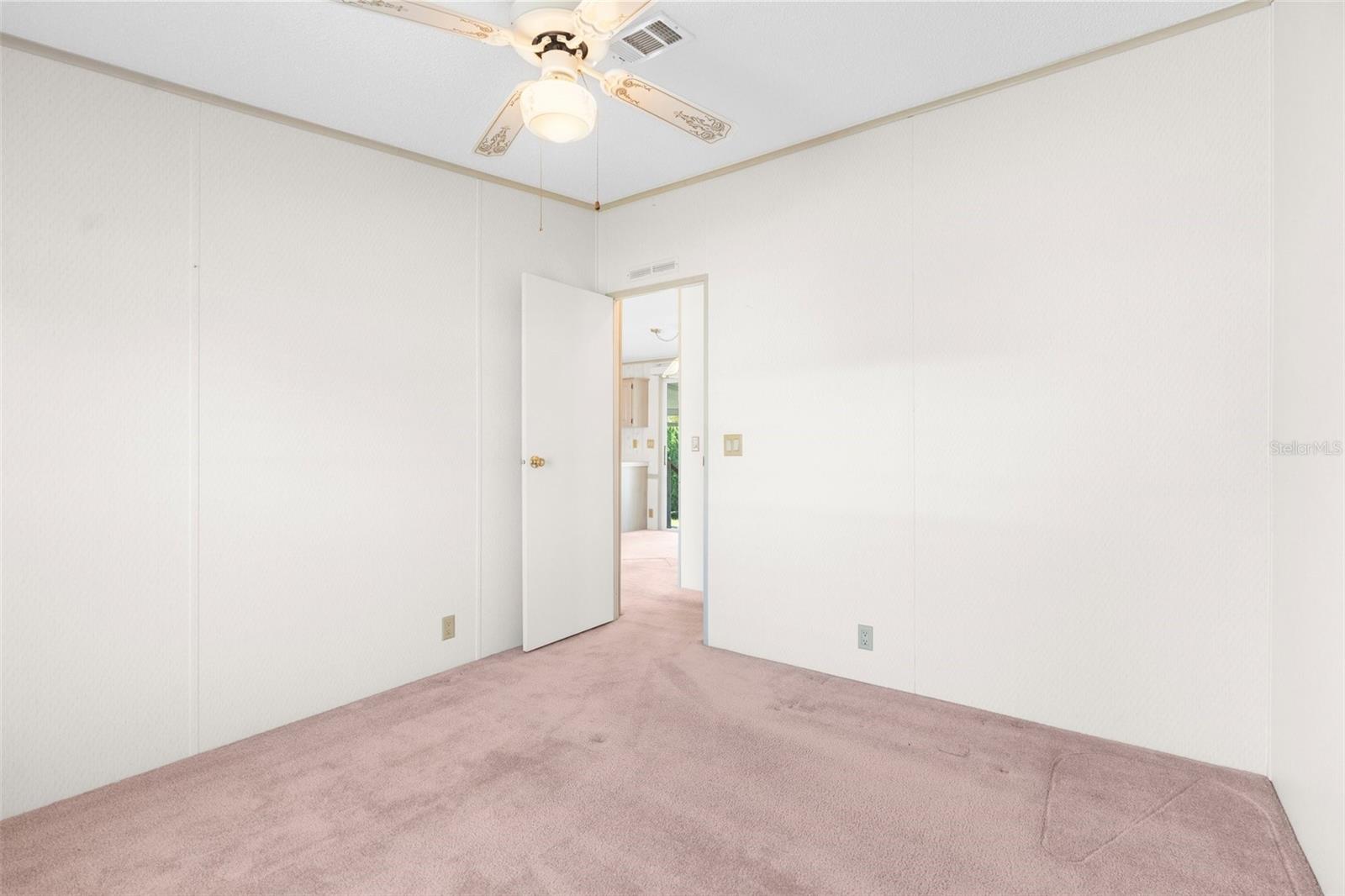 Image 14 of 26 For 14911 Rialto Avenue