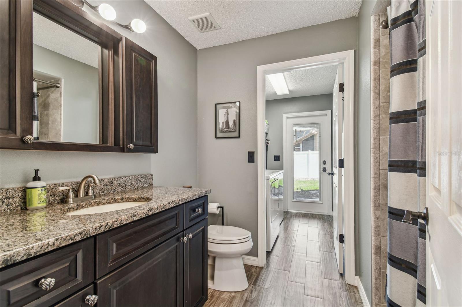 Image 32 of 45 For 18533 Avocet Drive