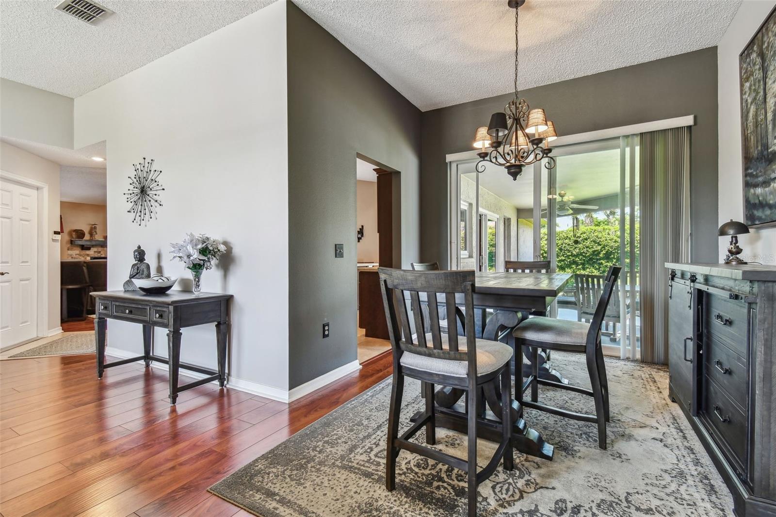 Image 7 of 45 For 18533 Avocet Drive