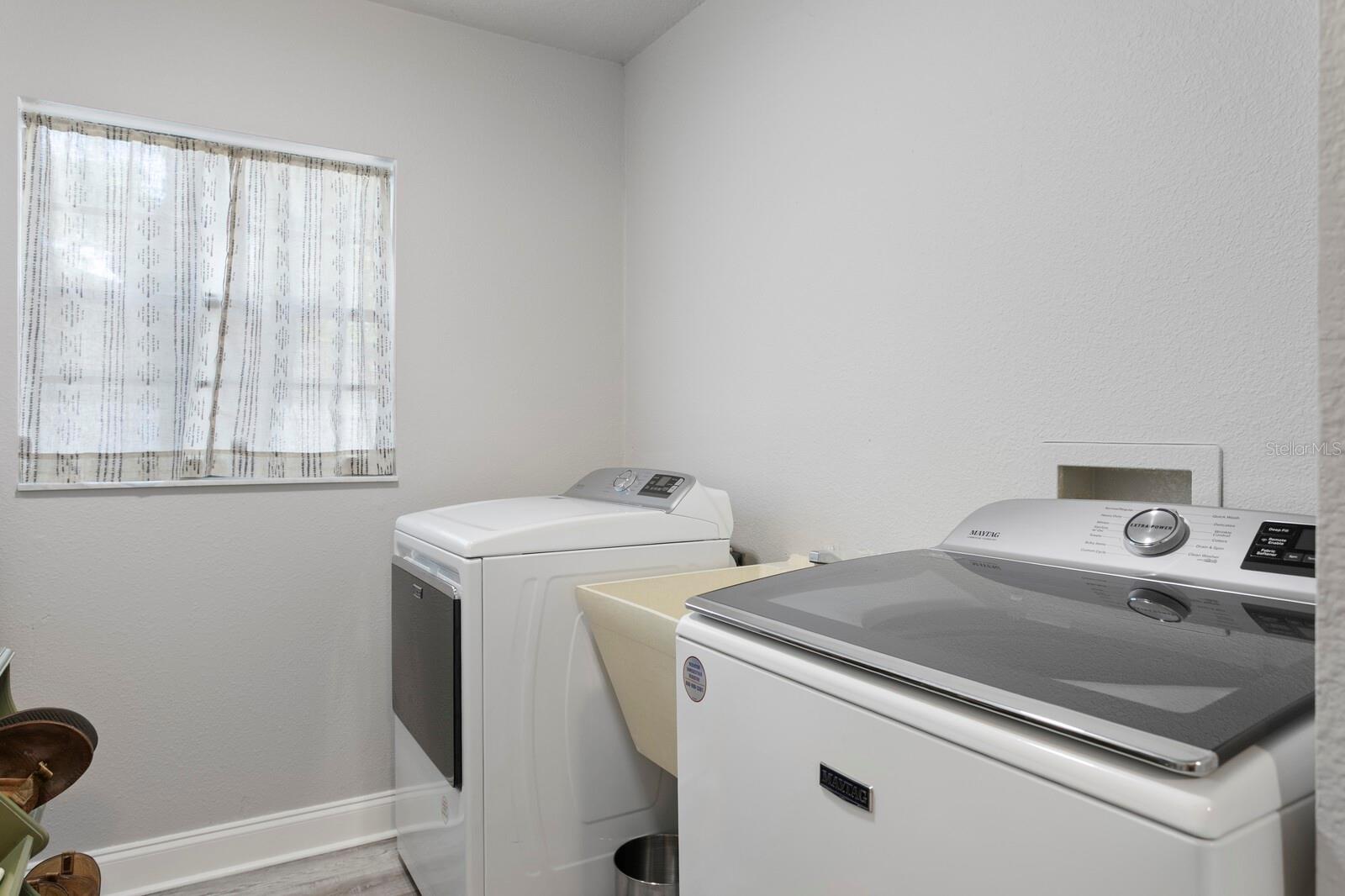 Image 28 of 30 For 6712 Jennifer Drive