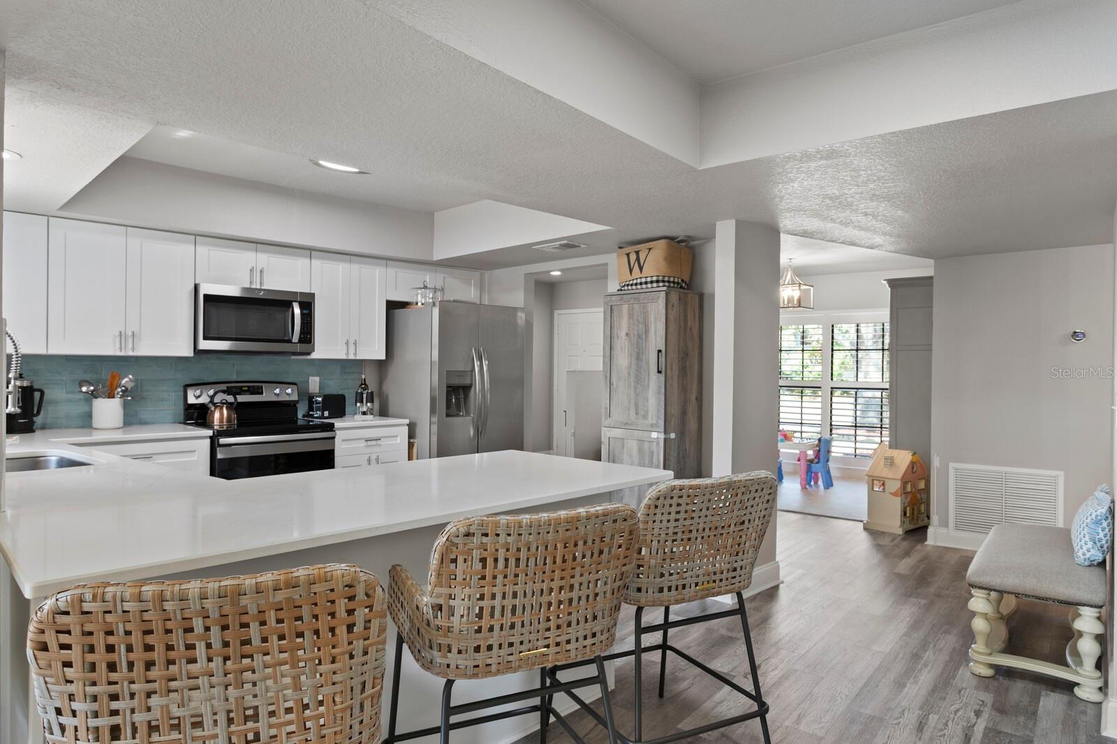 Image 4 of 30 For 6712 Jennifer Drive