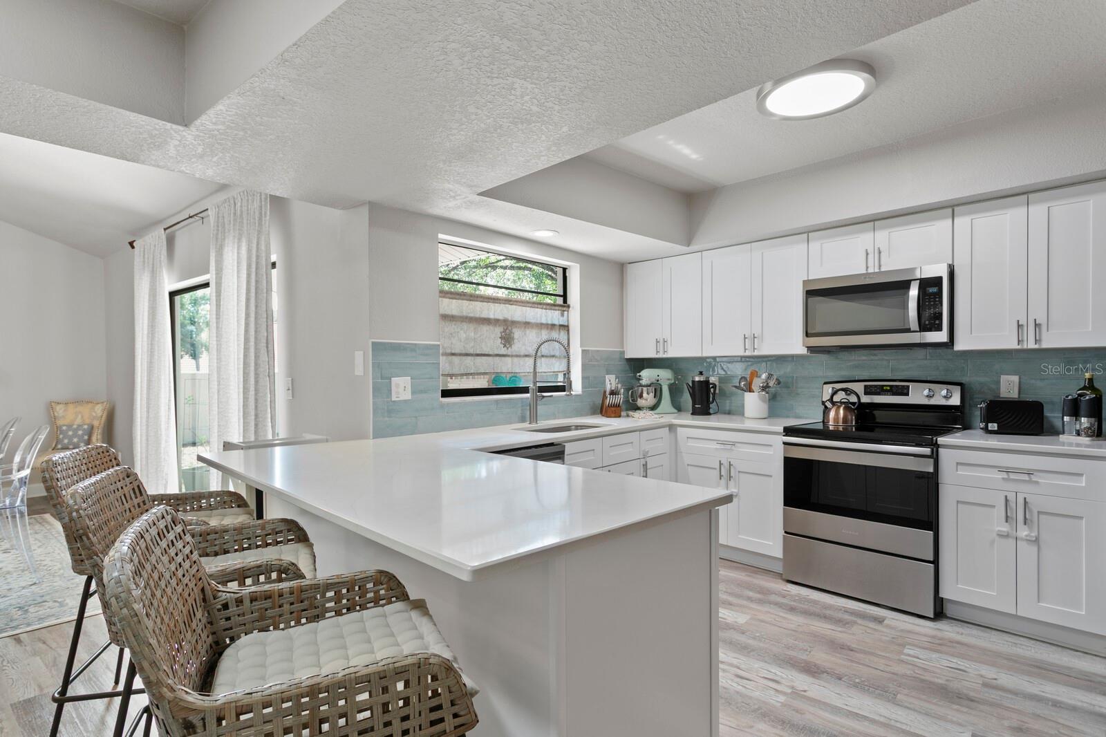 Image 6 of 30 For 6712 Jennifer Drive