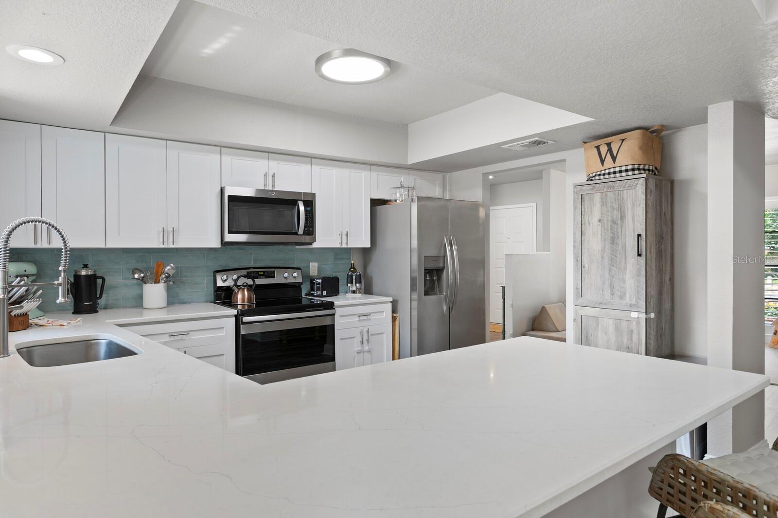 Image 9 of 30 For 6712 Jennifer Drive