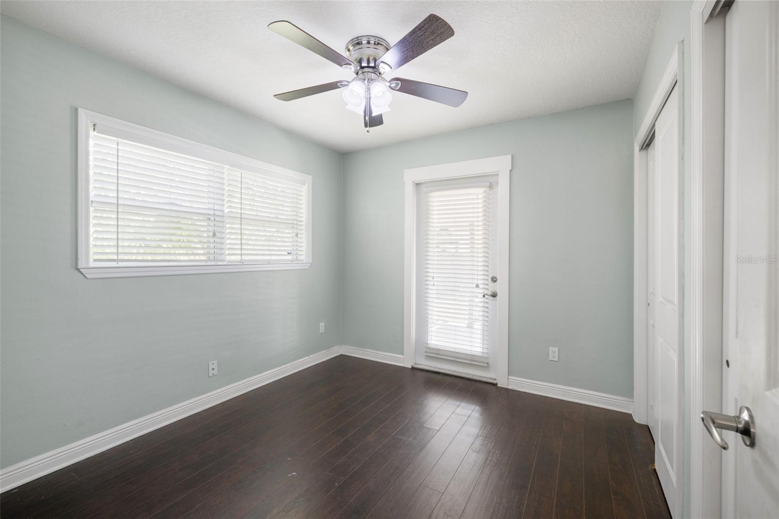 Image 17 of 25 For 4519 Grady Avenue