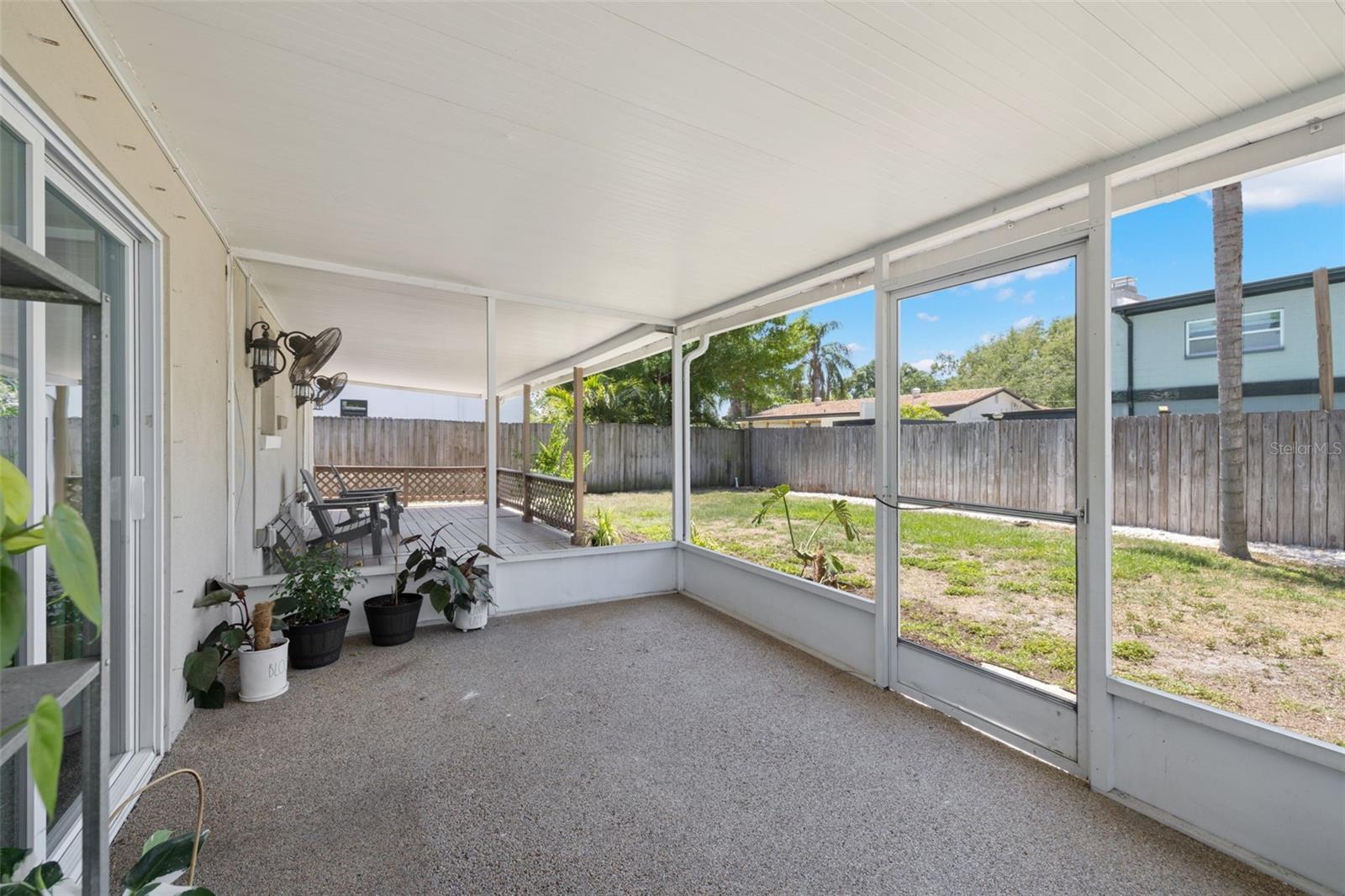 Image 20 of 25 For 4519 Grady Avenue