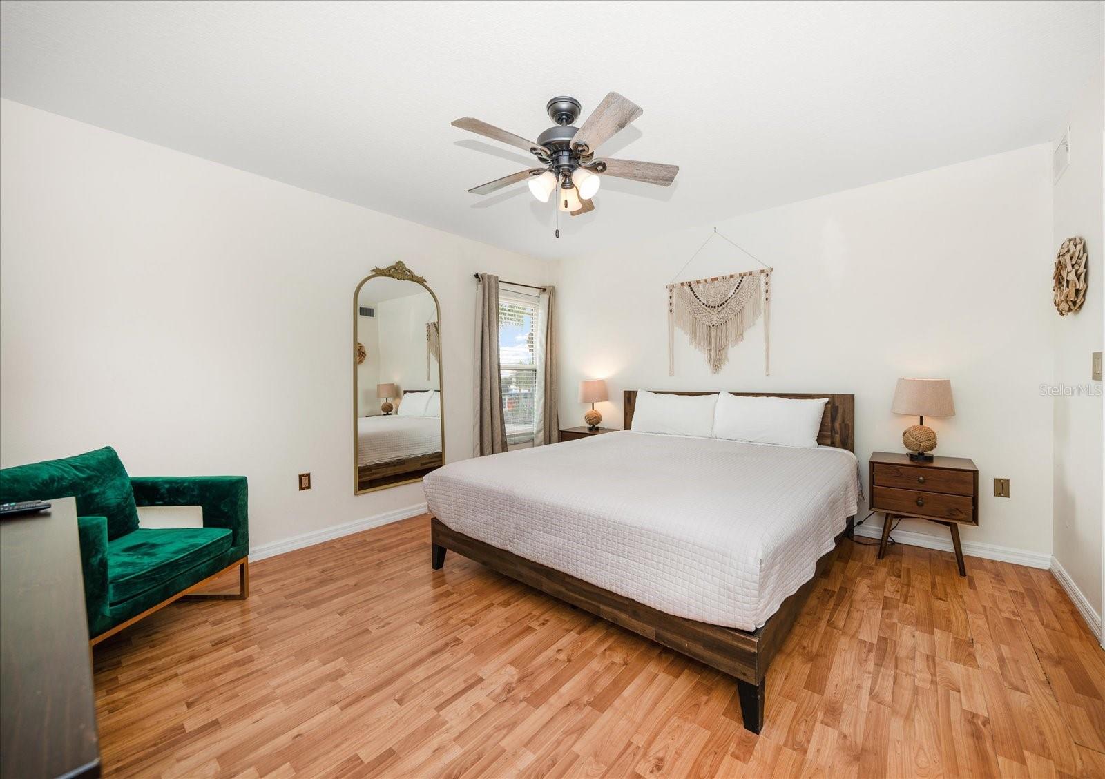 Image 14 of 58 For 1500 Gulf Boulevard 103b