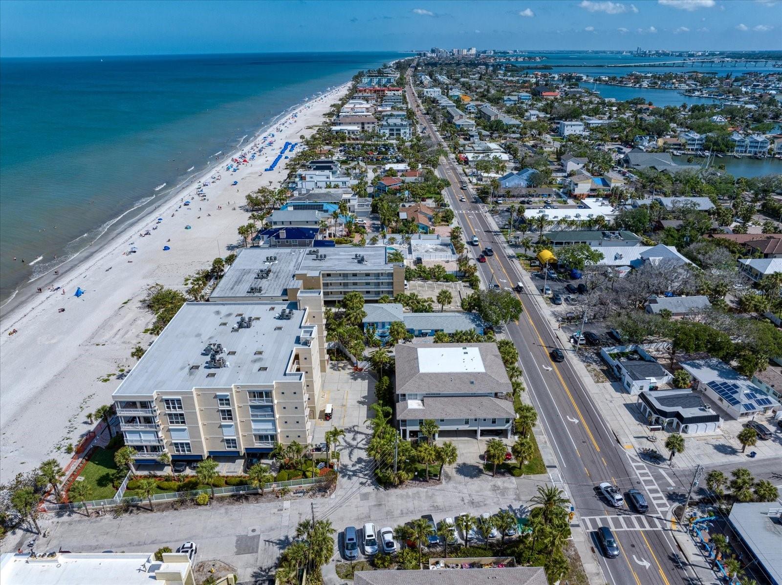 Image 41 of 58 For 1500 Gulf Boulevard 103b