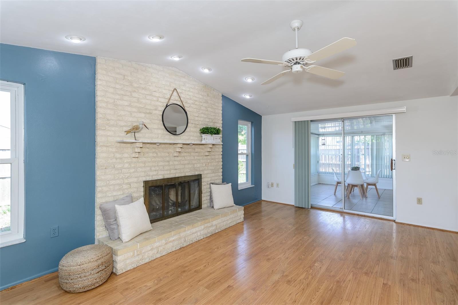 Image 15 of 38 For 9205 Ledgestone Lane