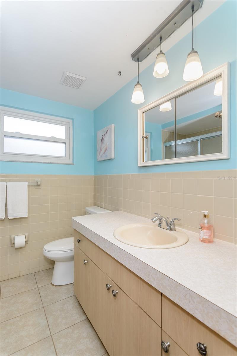 Image 26 of 38 For 9205 Ledgestone Lane