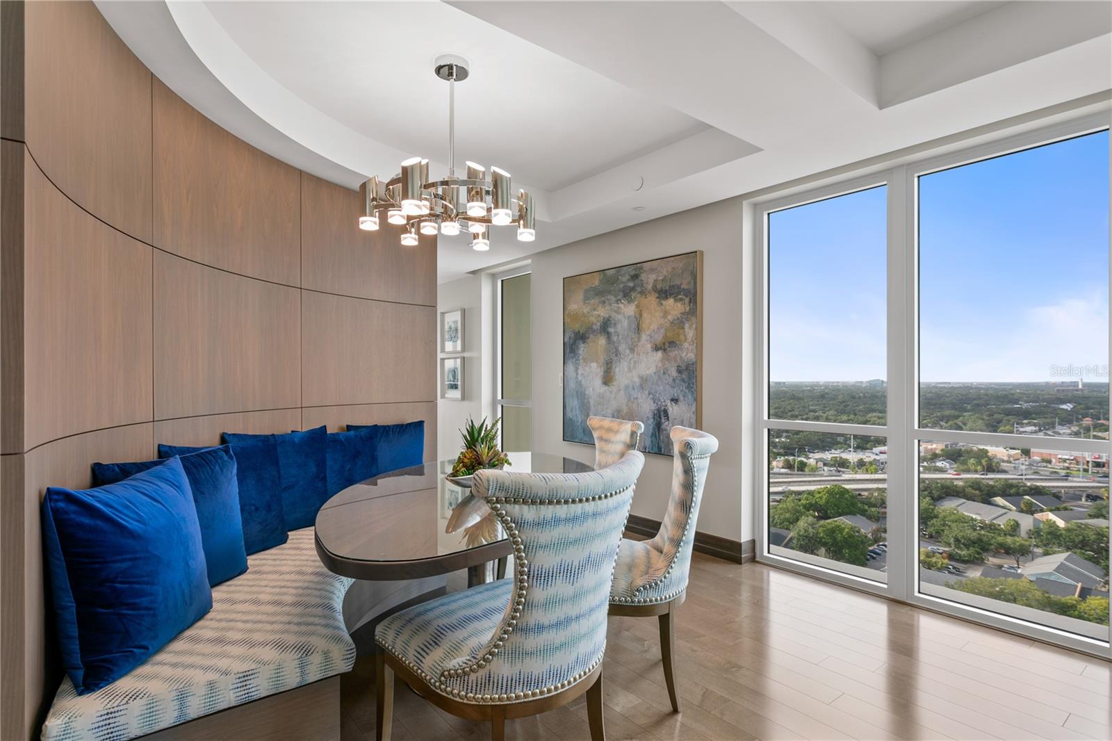 Image 24 of 64 For 3301 Bayshore Boulevard 2401e