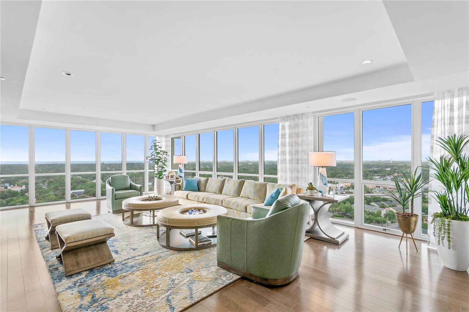 Image 29 of 64 For 3301 Bayshore Boulevard 2401e