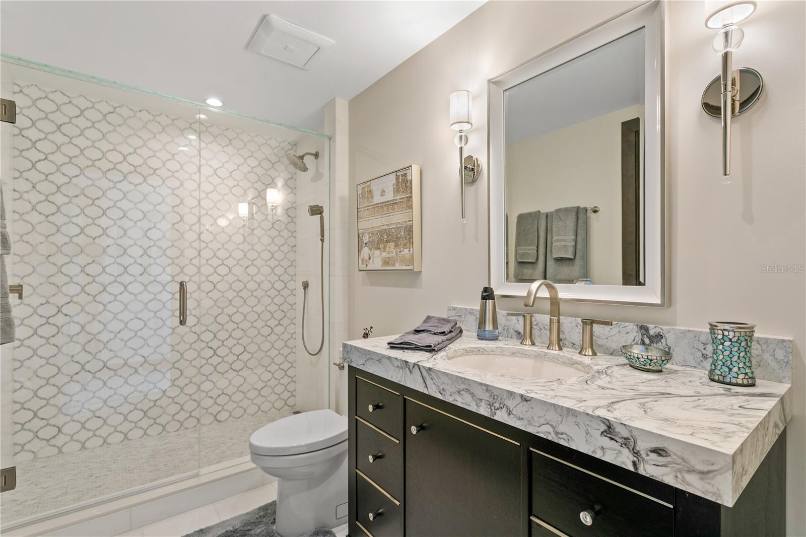 Image 49 of 64 For 3301 Bayshore Boulevard 2401e