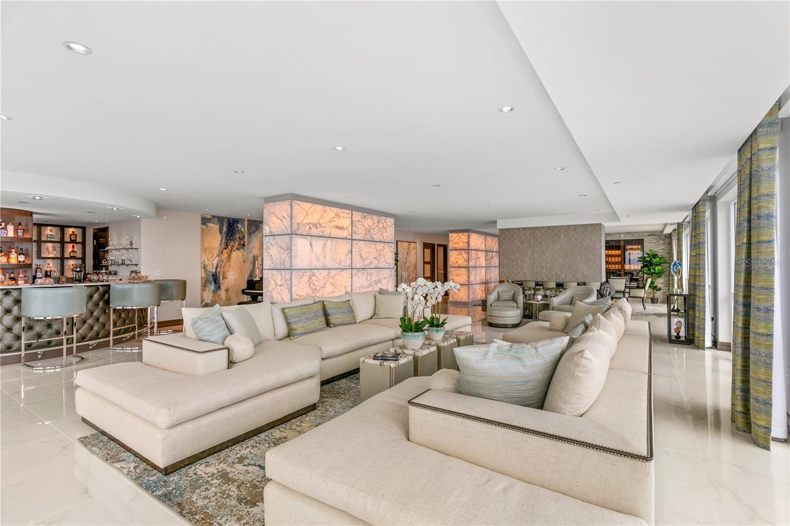 Image 5 of 64 For 3301 Bayshore Boulevard 2401e