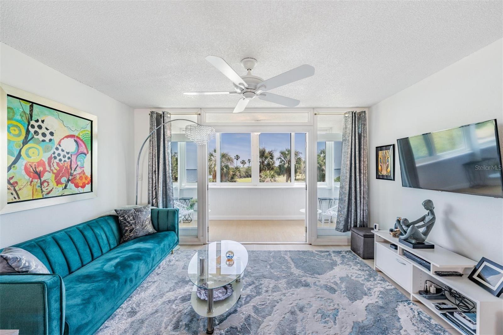 Image 10 of 52 For 2616 Cove Cay Drive 301