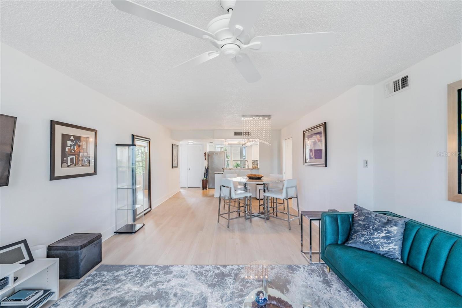 Image 12 of 52 For 2616 Cove Cay Drive 301