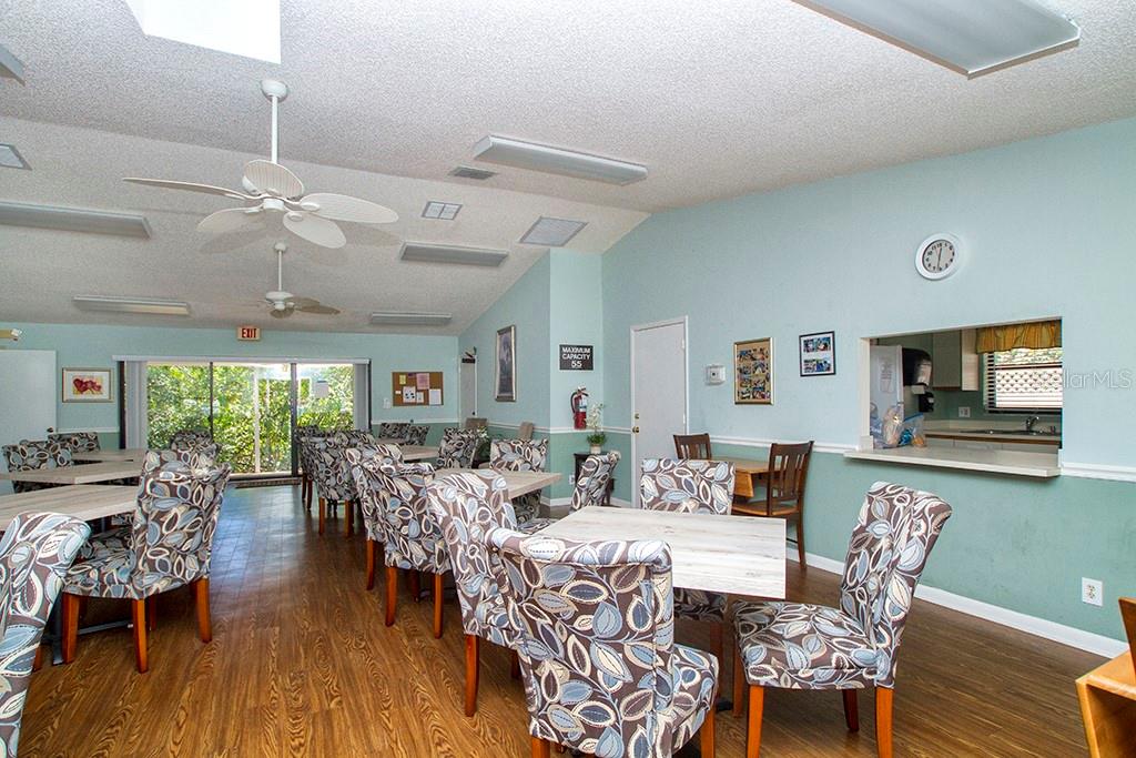 Image 41 of 52 For 2616 Cove Cay Drive 301