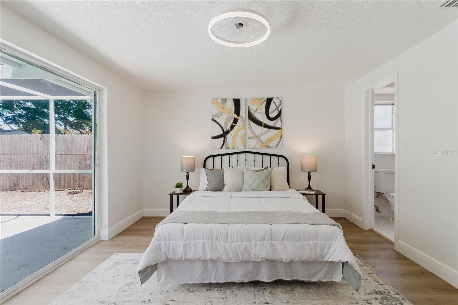 Listing photo id 9 for 7031 Brentwood Drive