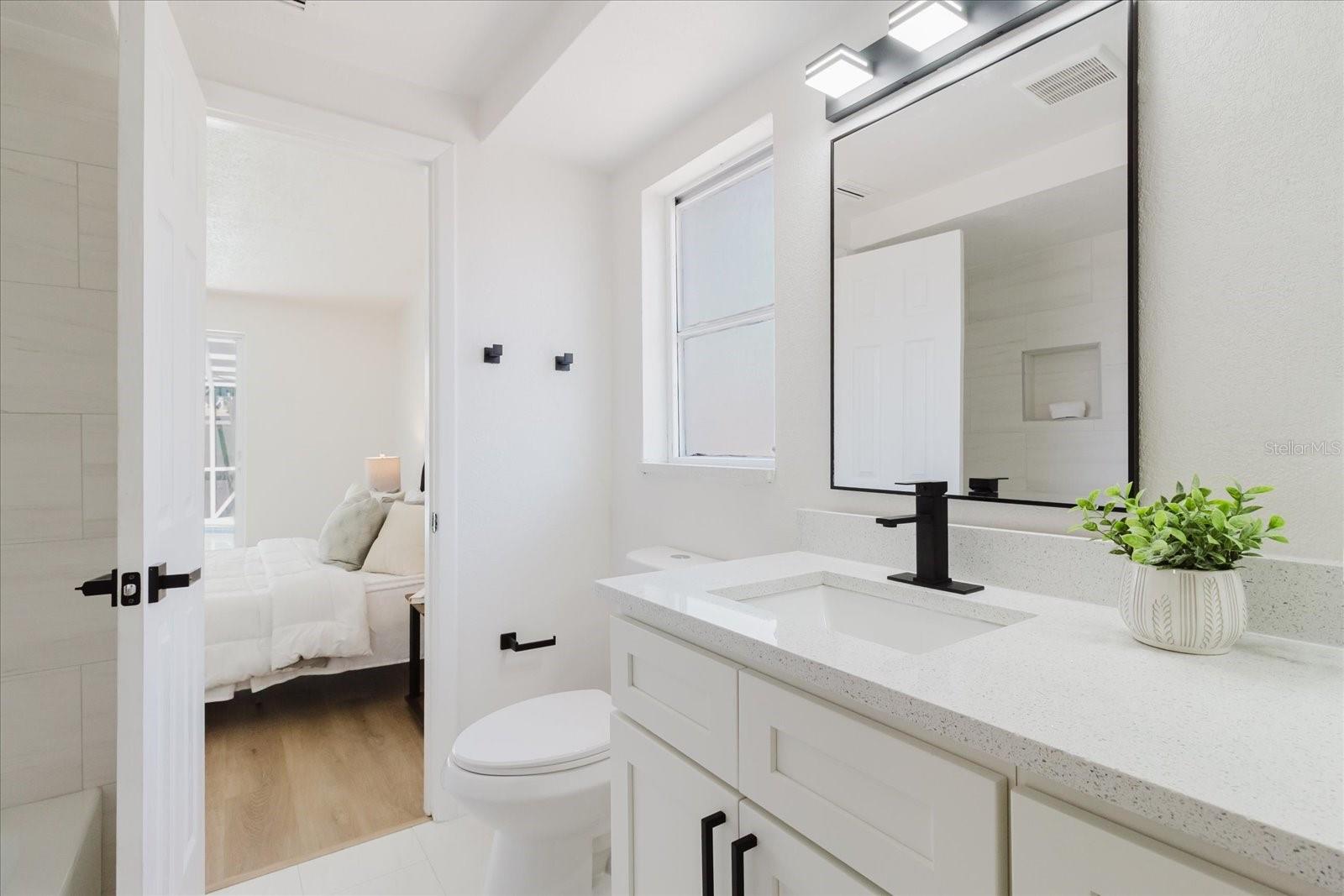 Listing photo id 12 for 7031 Brentwood Drive