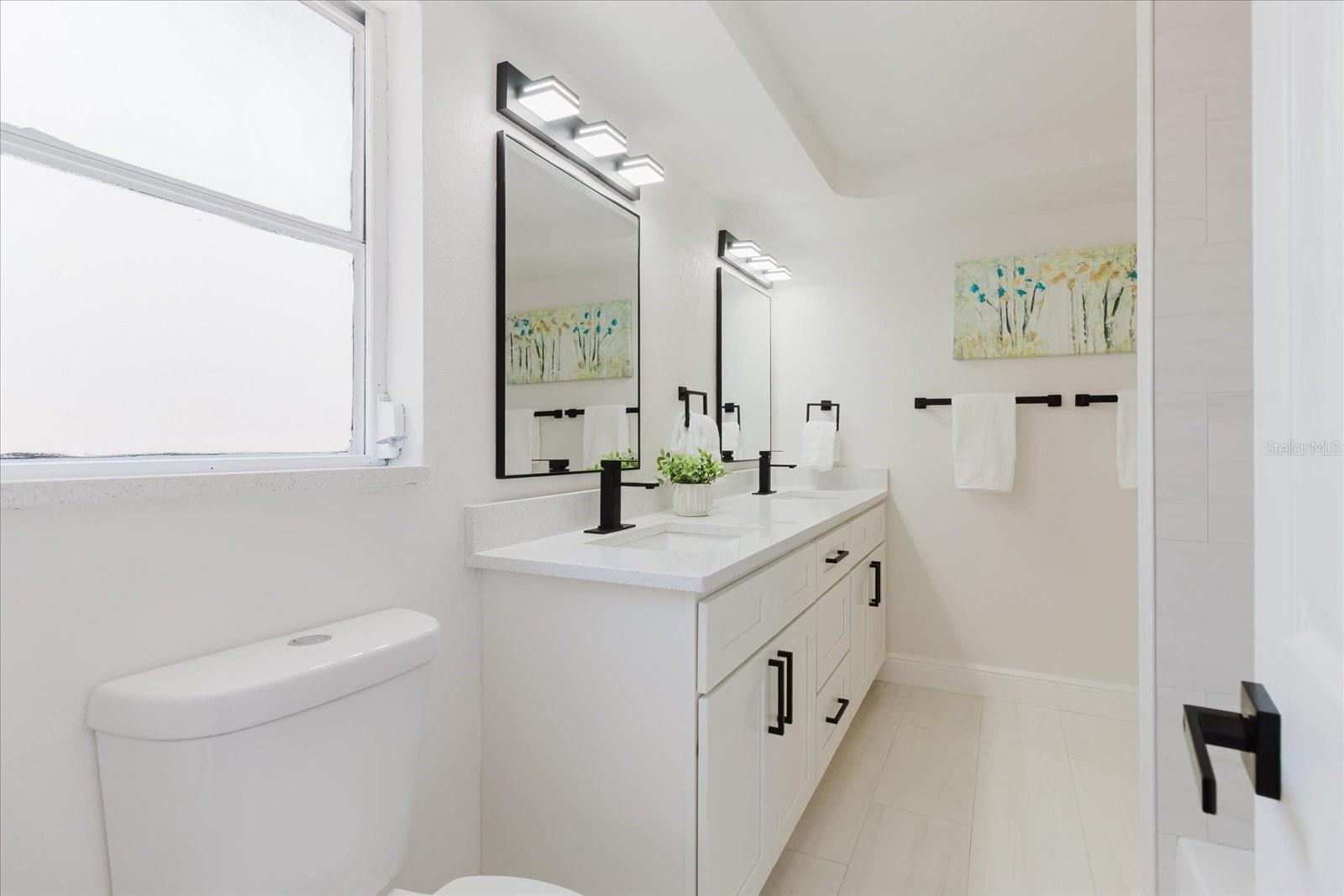 Listing photo id 13 for 7031 Brentwood Drive