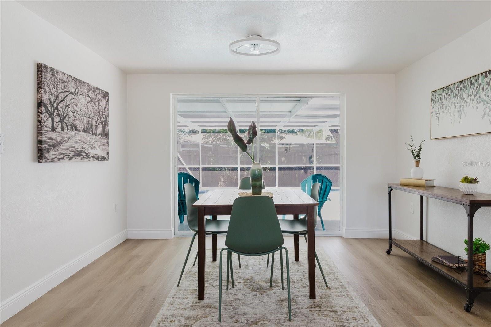 Listing photo id 18 for 7031 Brentwood Drive