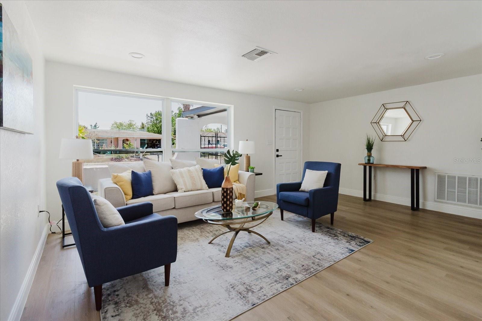 Listing photo id 23 for 7031 Brentwood Drive