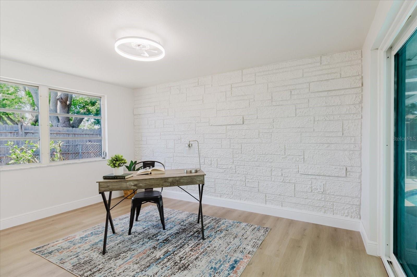 Listing photo id 30 for 7031 Brentwood Drive