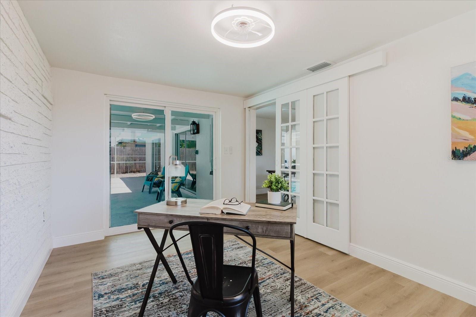 Listing photo id 32 for 7031 Brentwood Drive