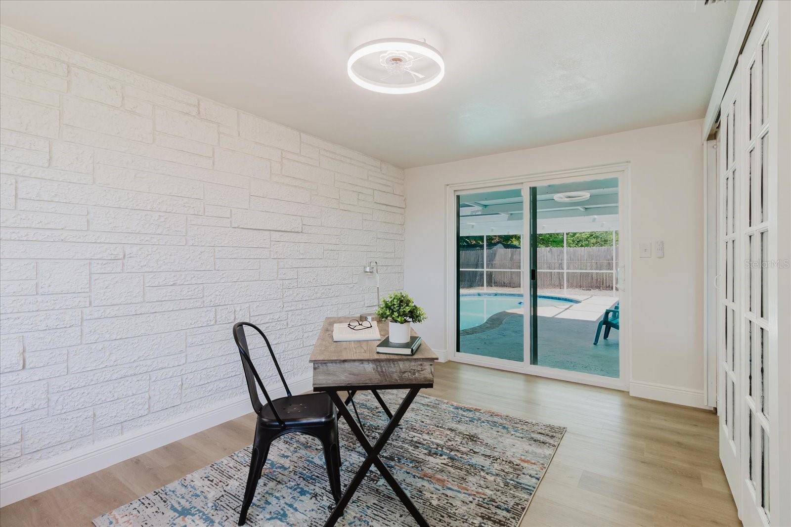 Listing photo id 33 for 7031 Brentwood Drive