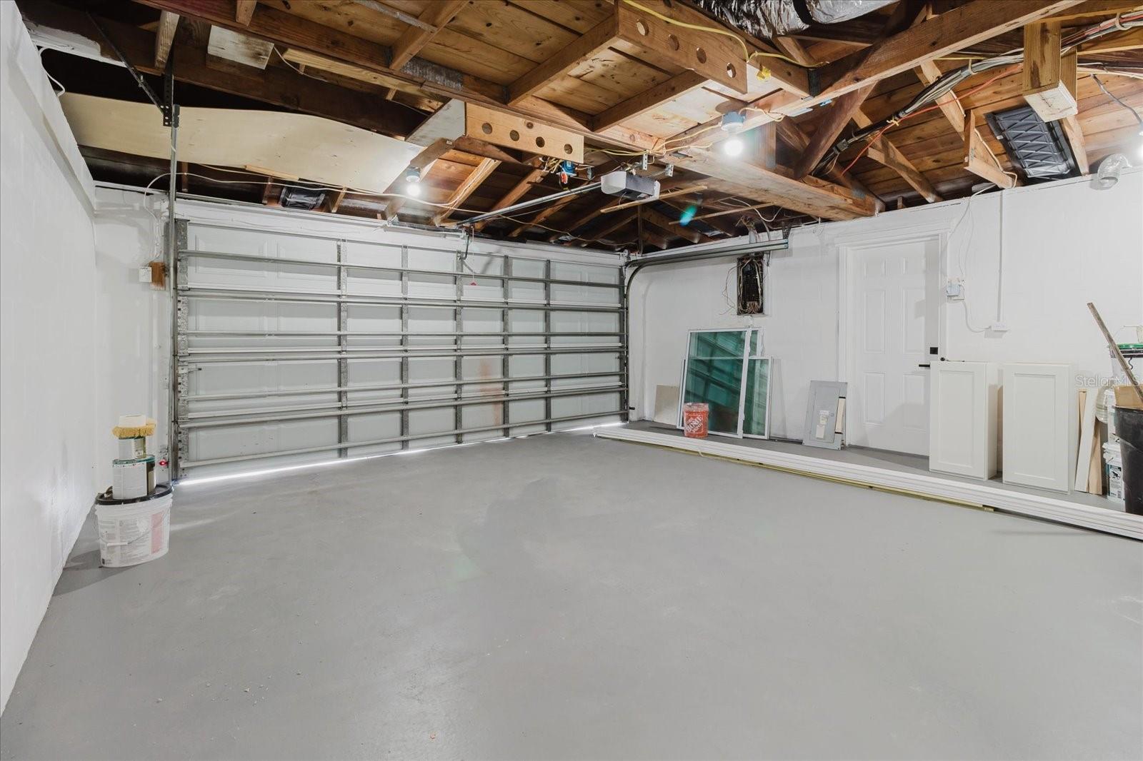 Listing photo id 34 for 7031 Brentwood Drive