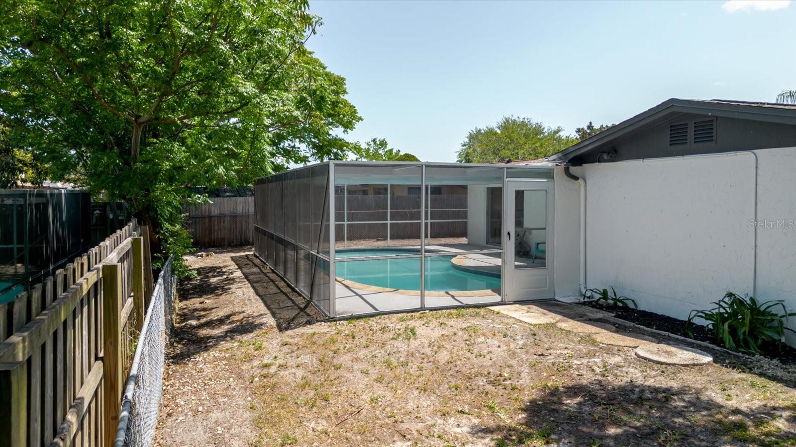 Listing photo id 36 for 7031 Brentwood Drive