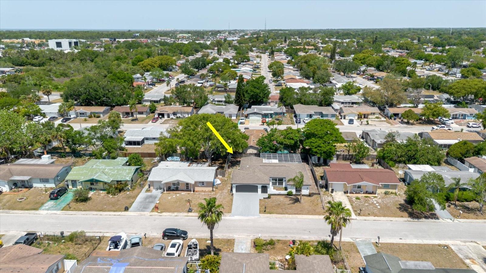 Listing photo id 44 for 7031 Brentwood Drive