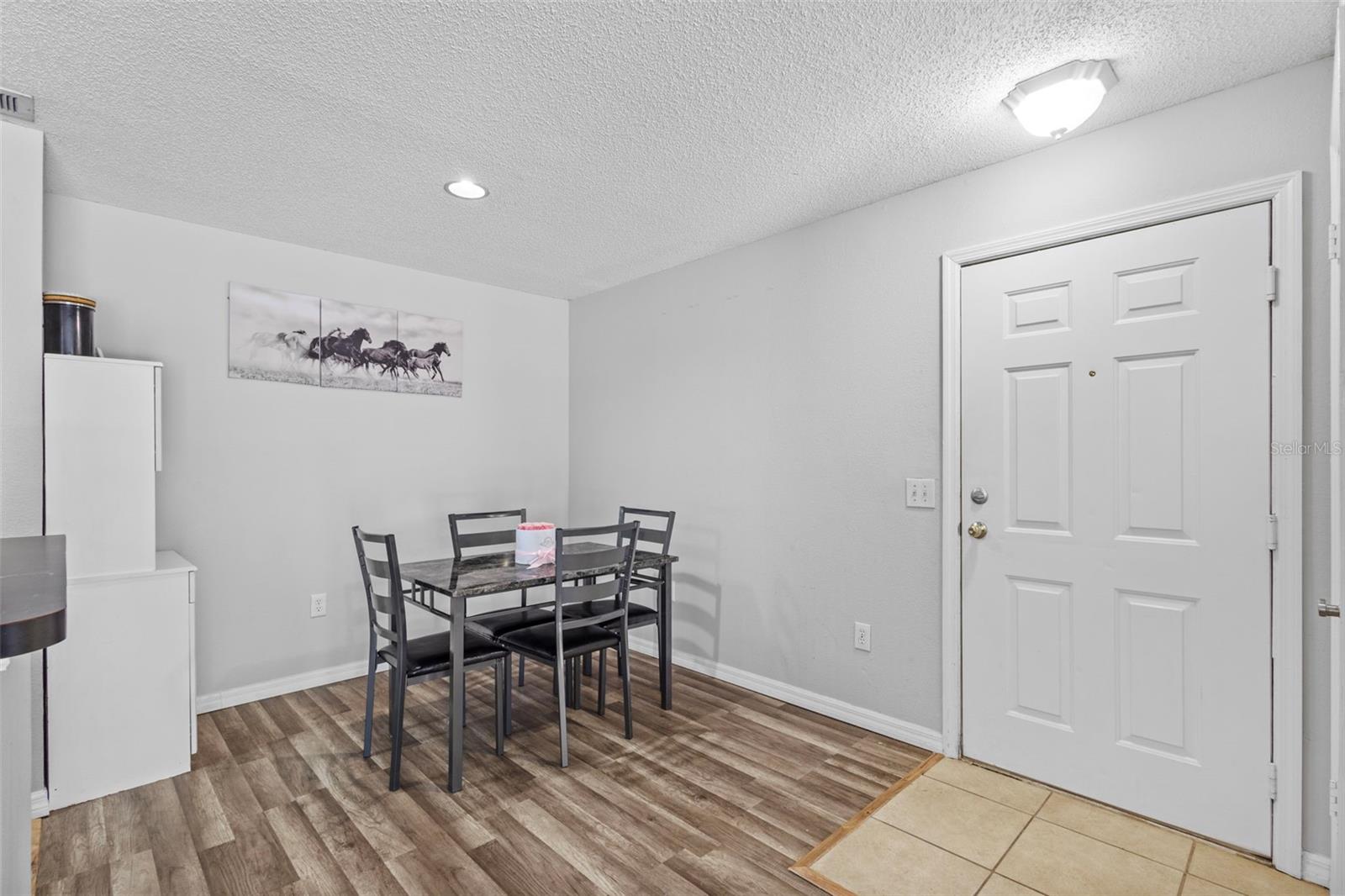 Image 11 of 28 For 9481 Highland Oak Drive 305