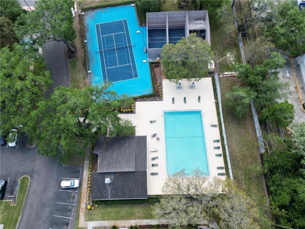 Image 12 of 13 For 4025 Angel Oak Court 102