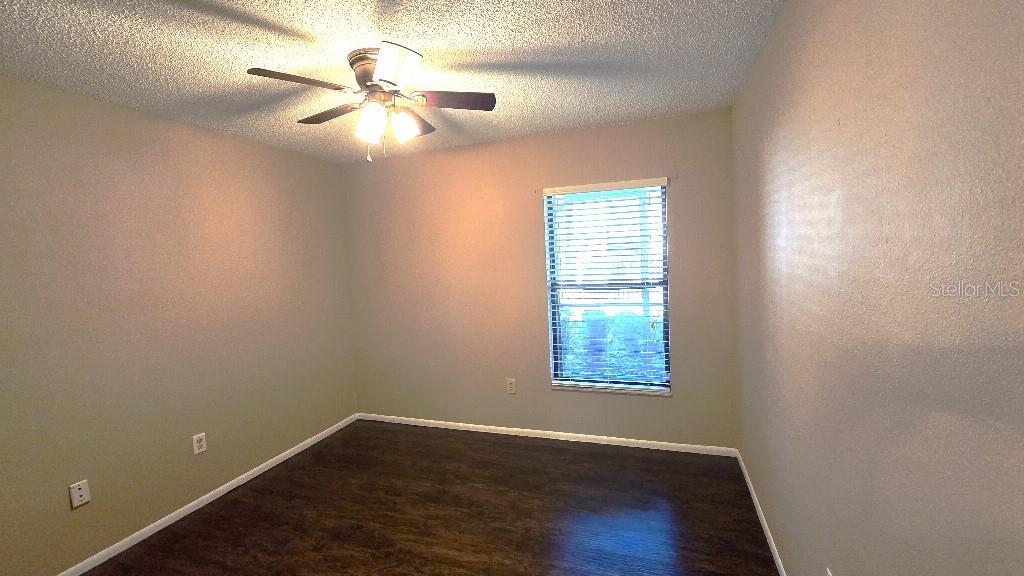 Image 7 of 13 For 4025 Angel Oak Court 102