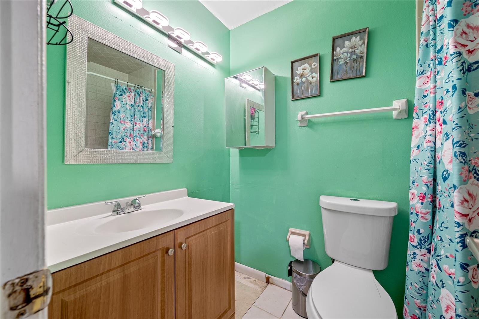 Image 9 of 15 For 4414 Clark Avenue 11