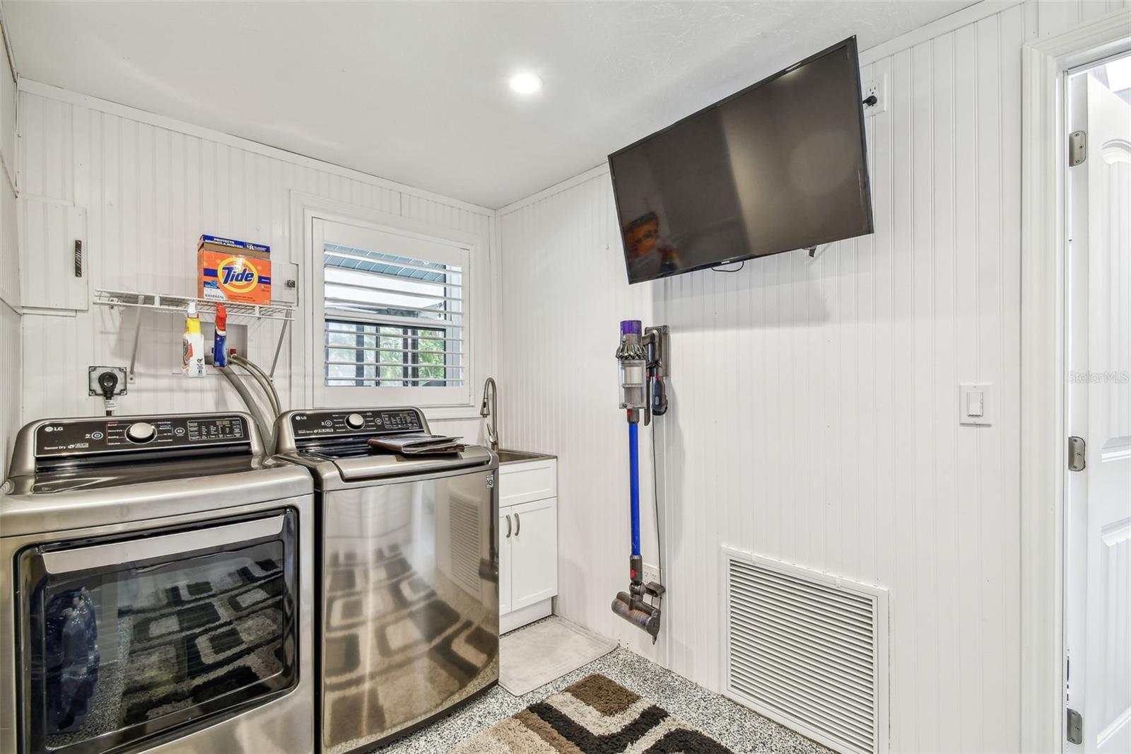 Image 26 of 75 For 4011 99th Street W