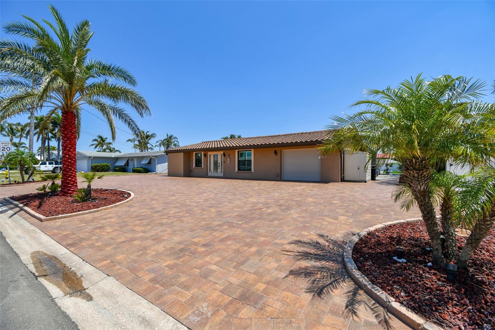 Image 4 of 75 For 4011 99th Street W