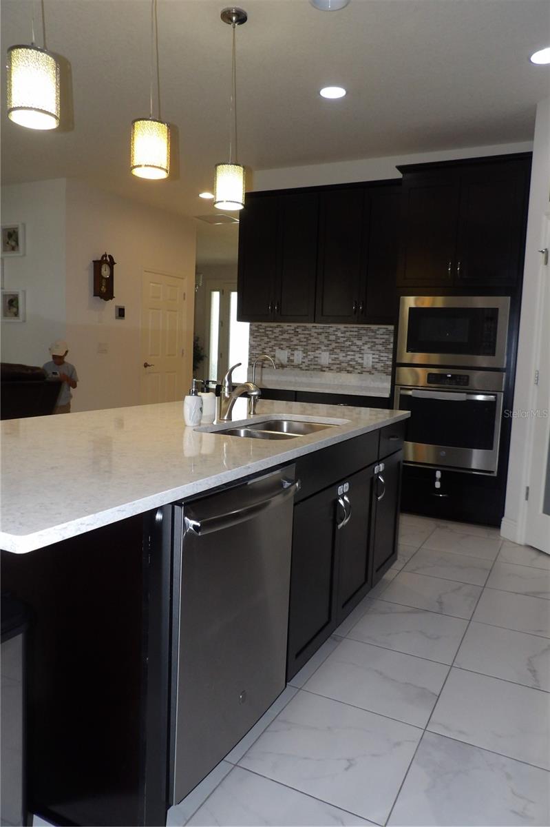Image 8 of 32 For 13299 Wildgrass Trail