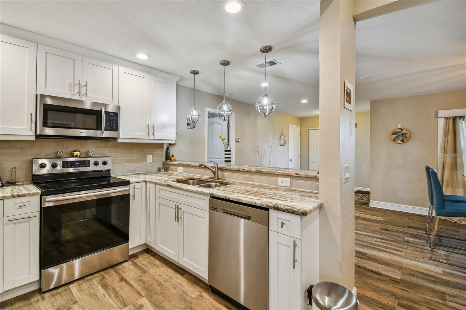 Image 16 of 43 For 503 Tangerine Drive