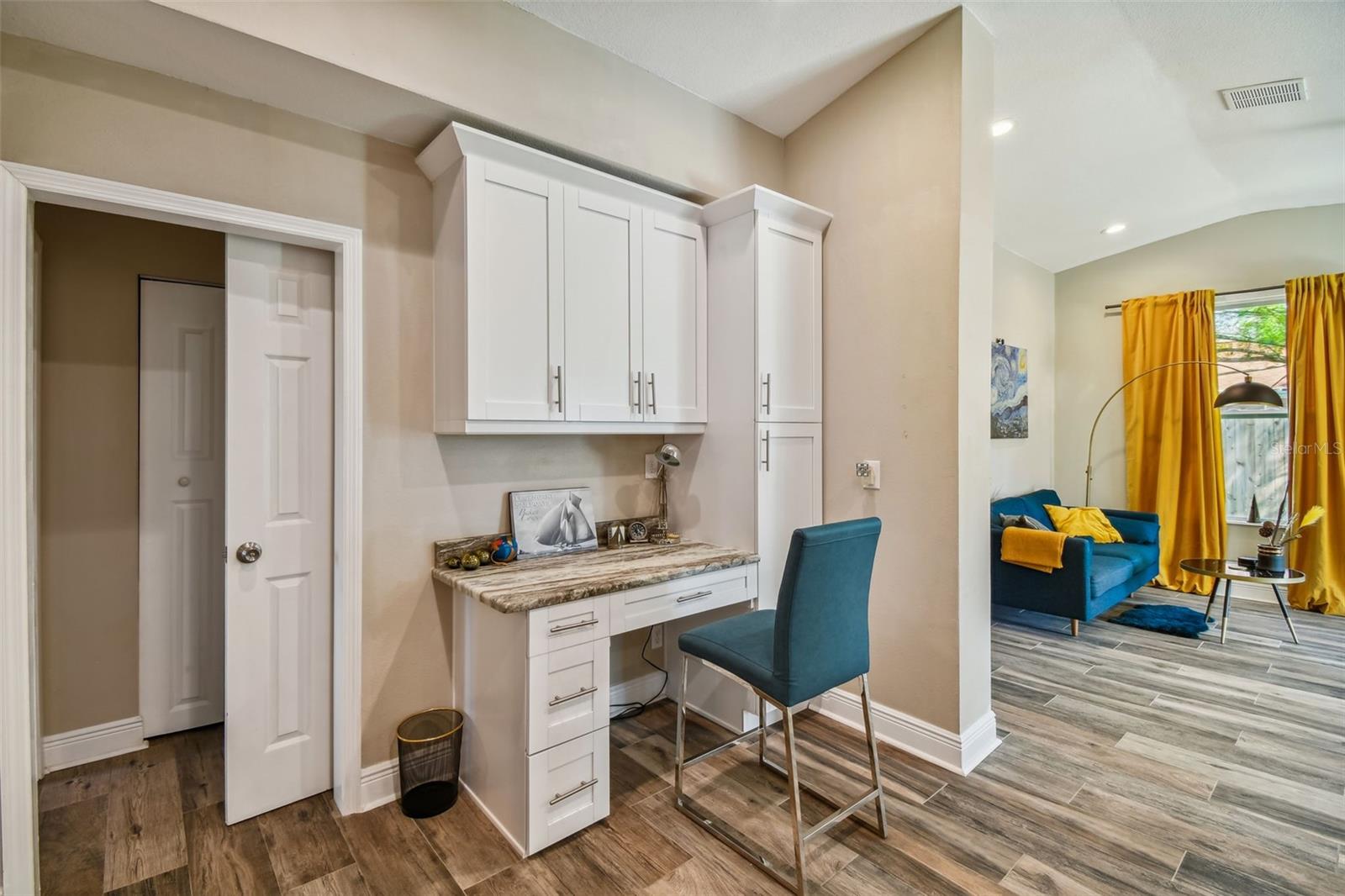 Image 18 of 43 For 503 Tangerine Drive