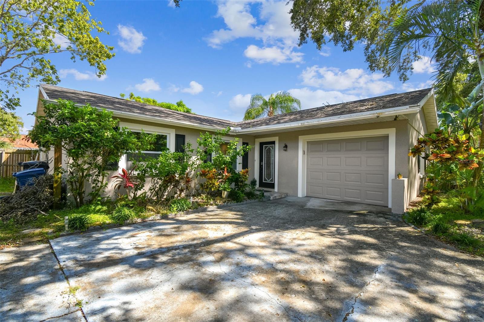 Image 2 of 43 For 503 Tangerine Drive