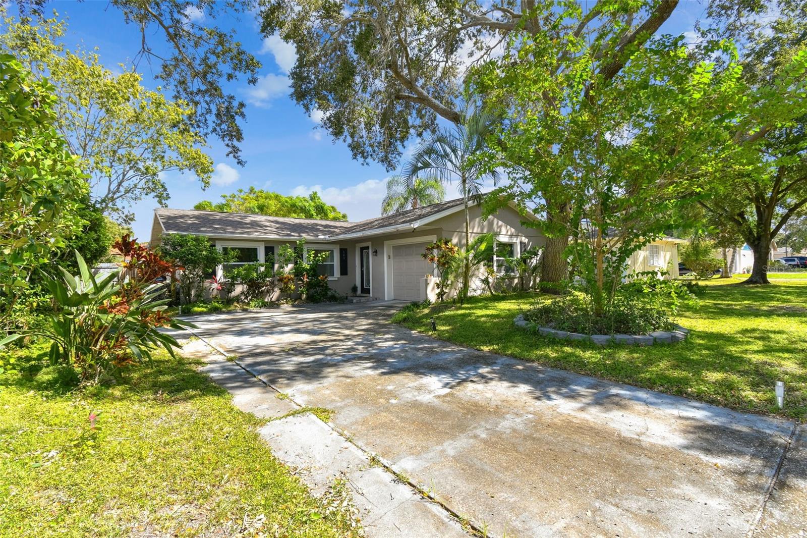 Image 3 of 43 For 503 Tangerine Drive