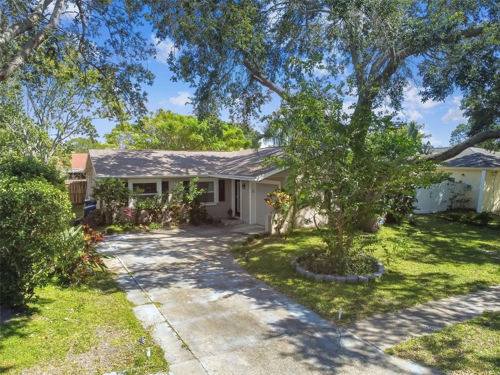 Image 8 of 43 For 503 Tangerine Drive