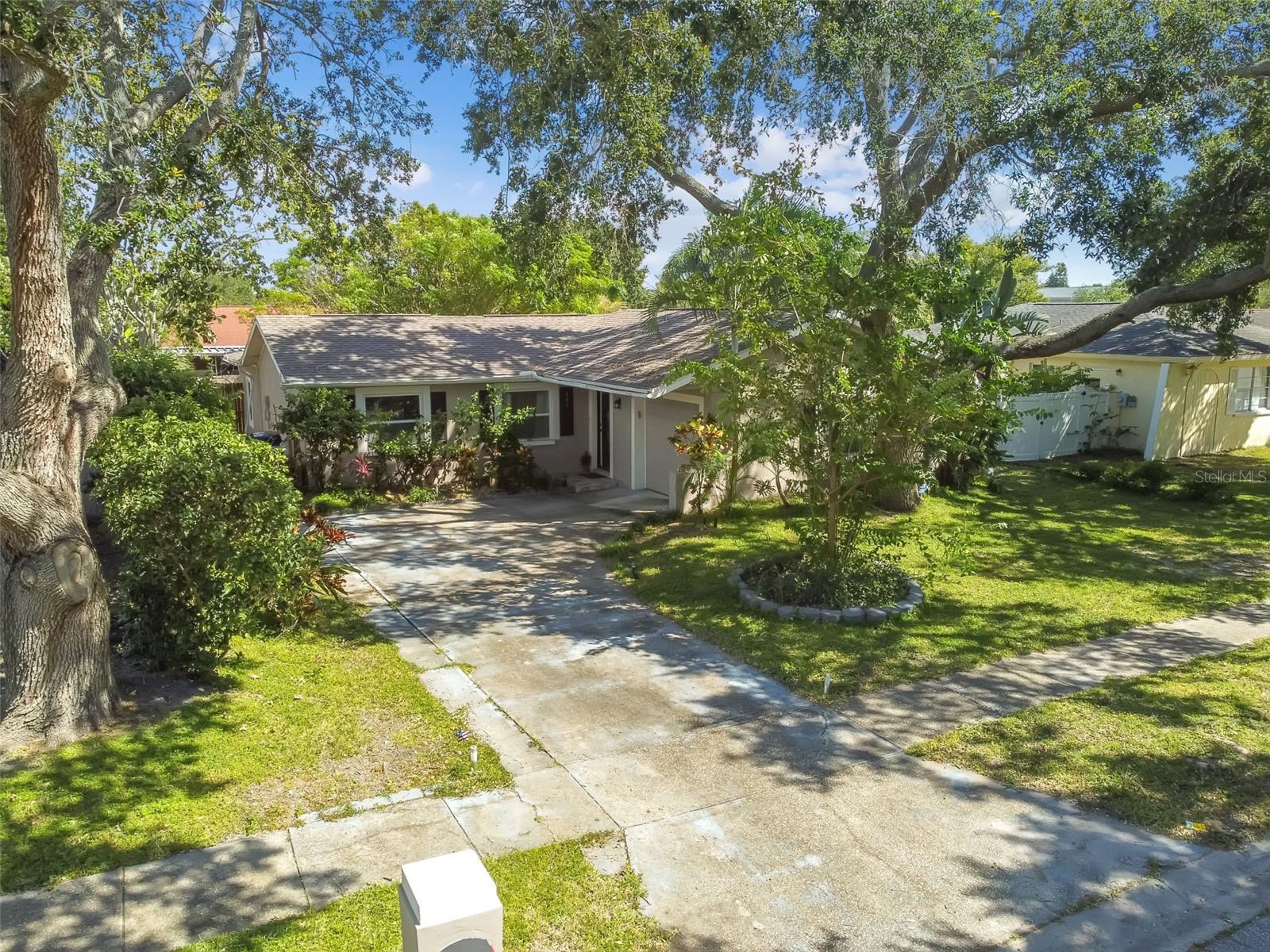 Image 9 of 43 For 503 Tangerine Drive