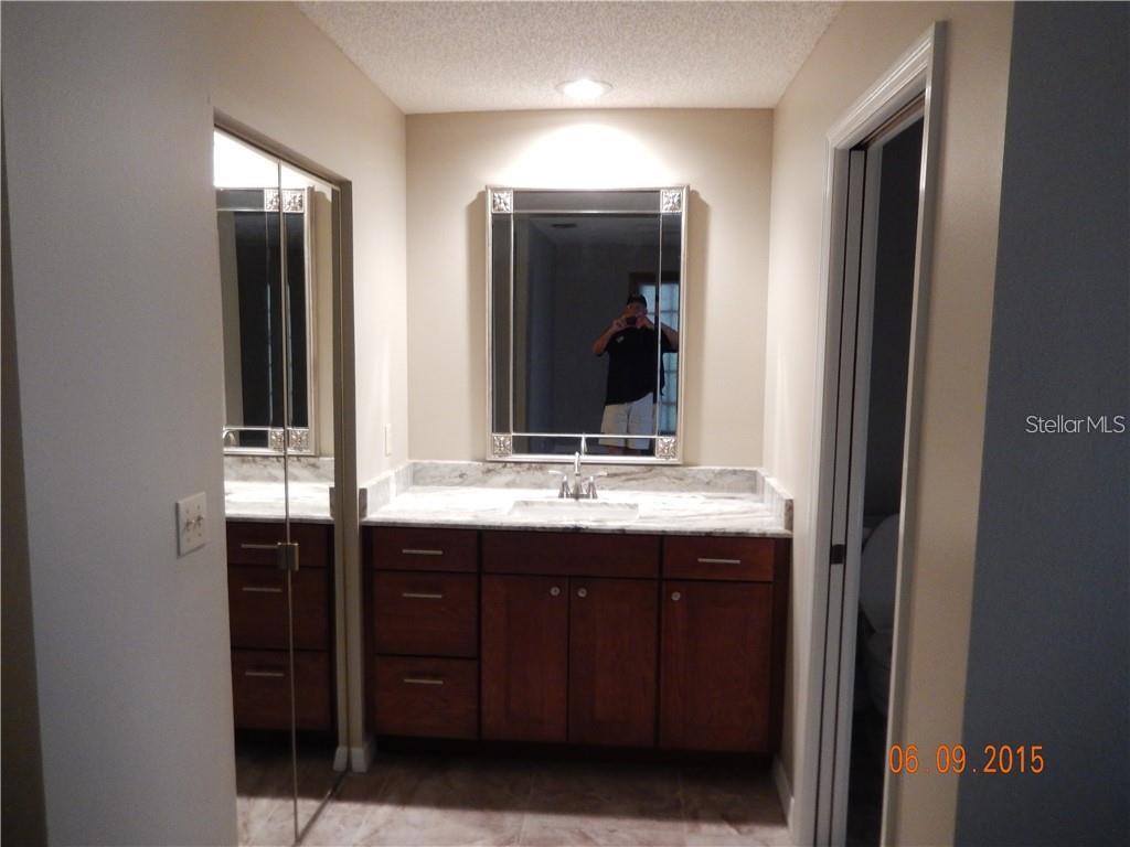 Image 6 of 17 For 8925 Quail Run Drive